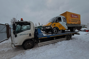 Погрузка автомобиля после аварии